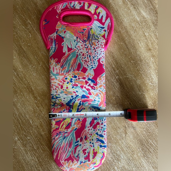 Lily Pulitzer Wine Bag - Picture 3 of 5